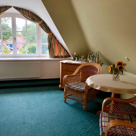 Residenz Rennhack فندق