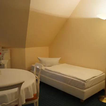 Residenz Rennhack מלון *